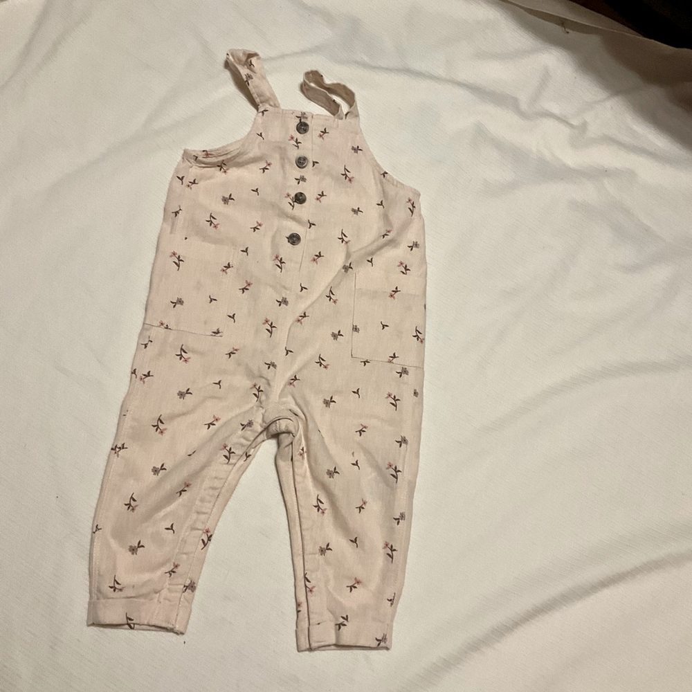 Old Navy Cream Overalls Comfortable Casual Bottoms